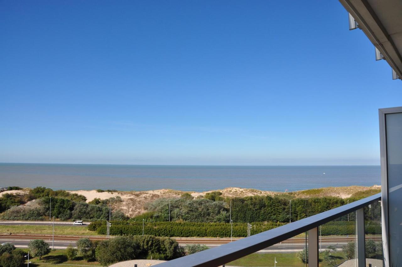 Appartement Sea The Sea - Feel The Sea - Touch The Sea à Bredene Extérieur photo